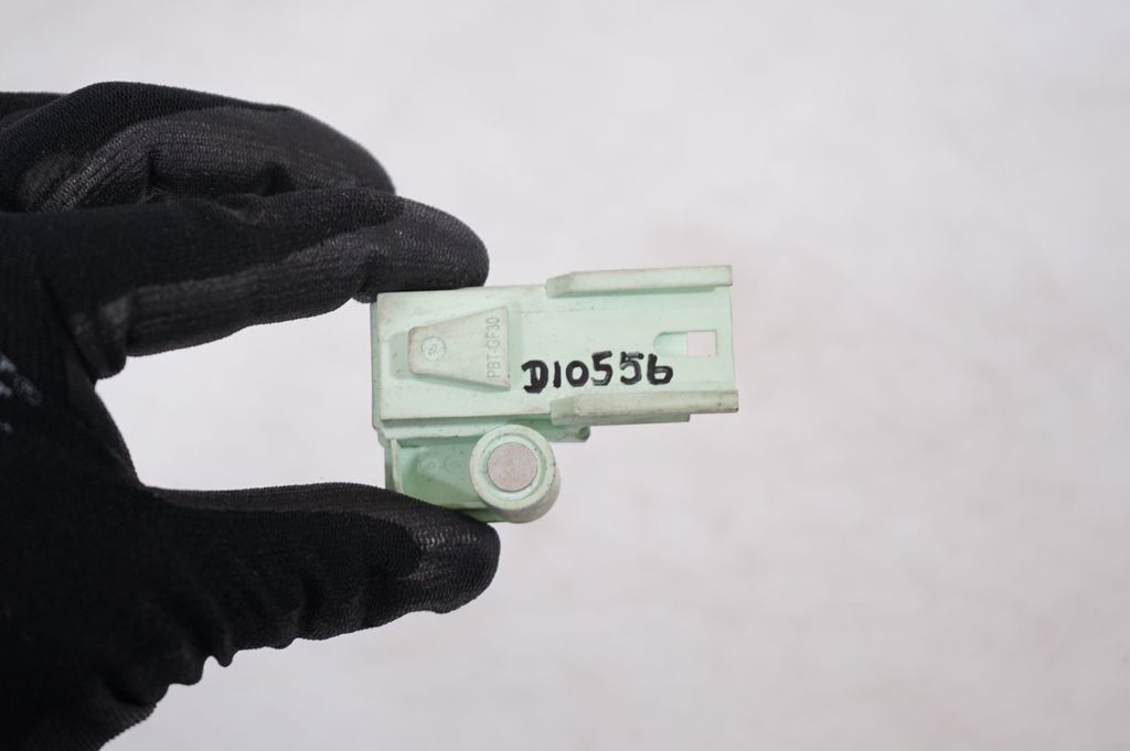 Airbag deployment crash/impact sensor (7)