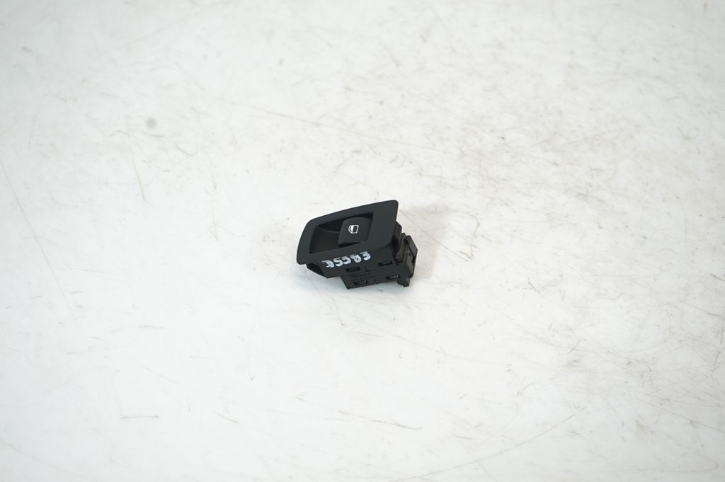 Electric window control switch (2)