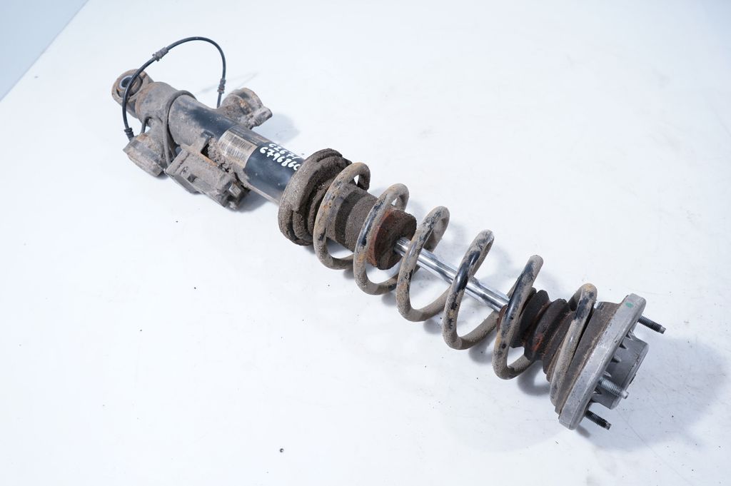 Rear shock absorber/damper (2)