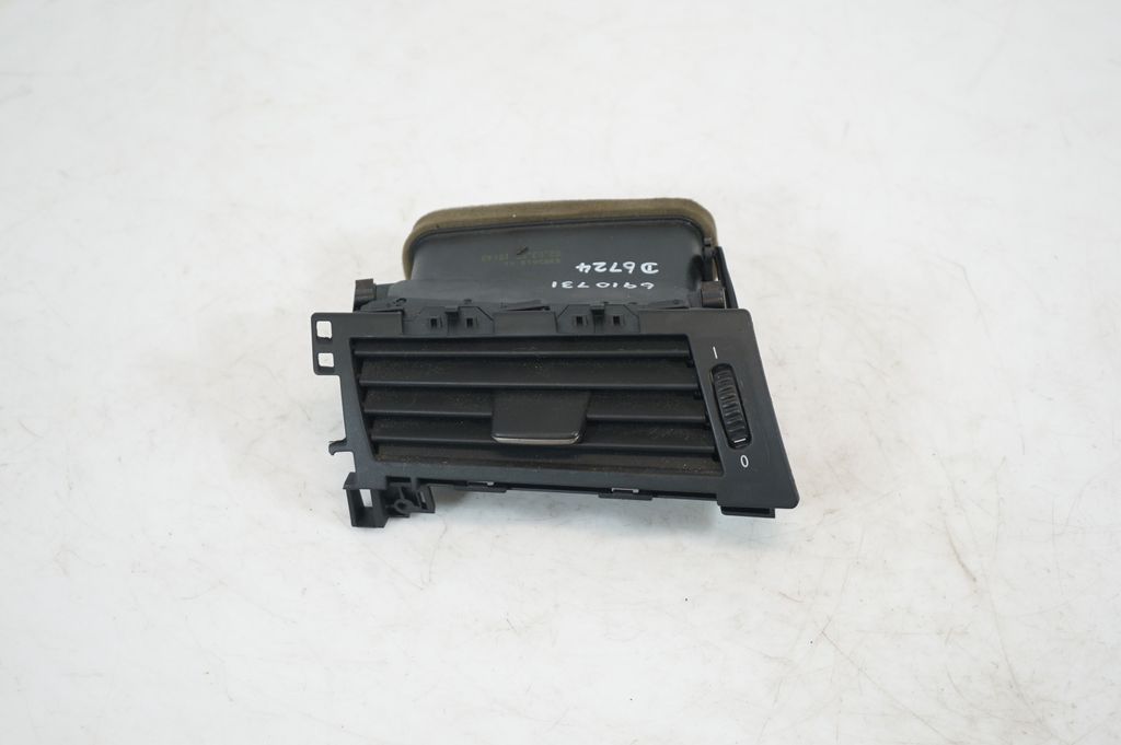 Dashboard side air vent grill/cover trim