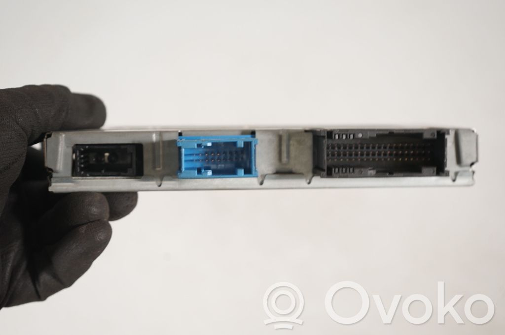 Gateway control module (6)