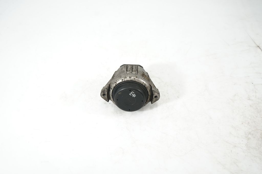 Engine mount bracket (3)