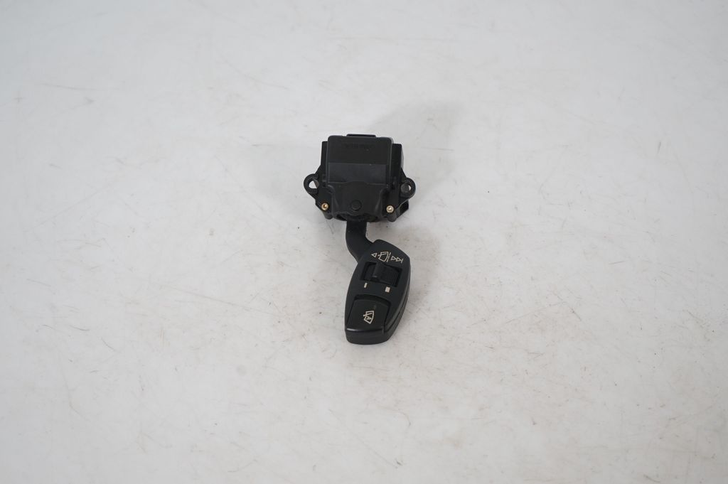 Wiper control stalk (4)