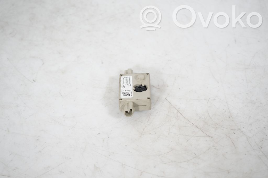 Aerial antenna amplifier (2)