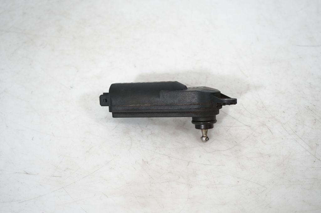 Intake manifold valve actuator/motor (3)
