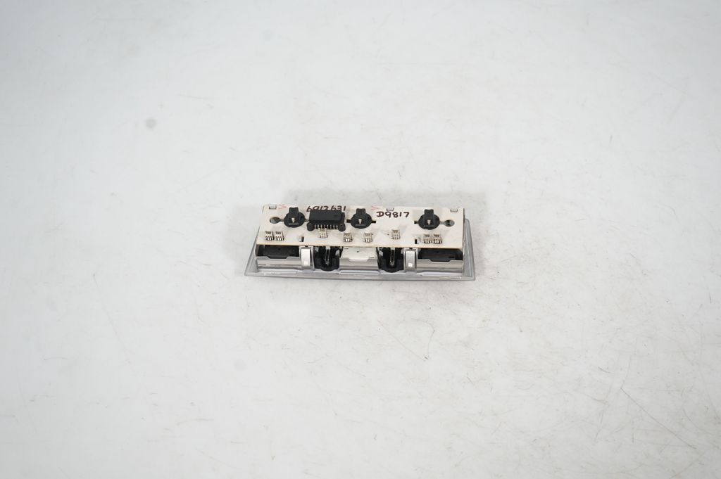 Front seat light (5)