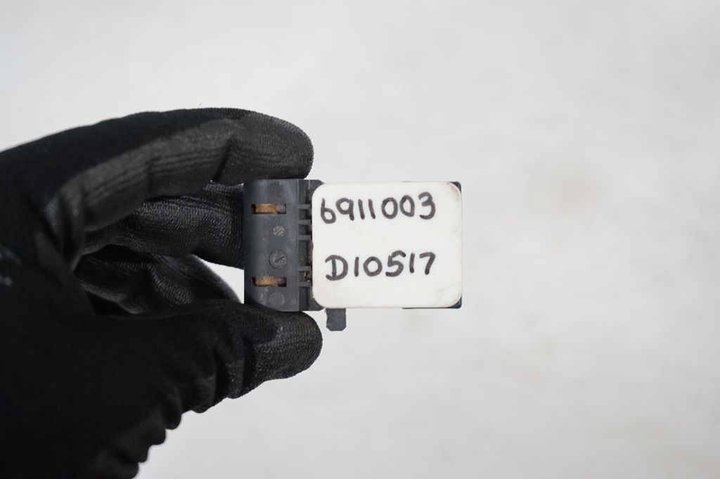 Airbag deployment crash/impact sensor (7)