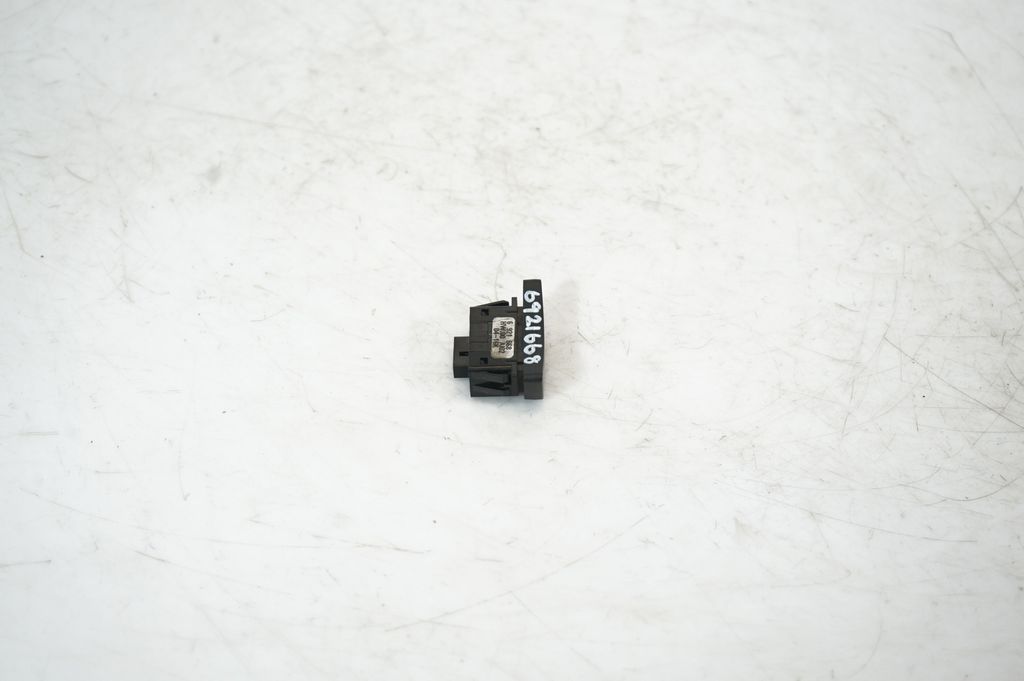 Other switches/knobs/shifts (4)