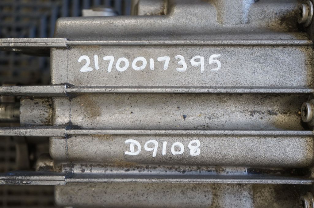 Manual 6 speed gearbox (11)