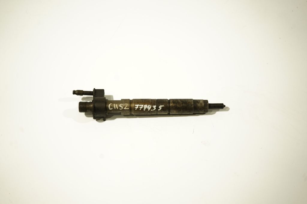 Fuel injector (2)