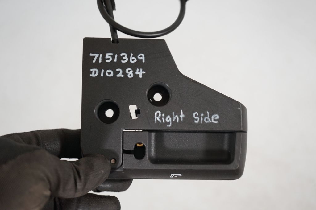 Seat back rest control lever/handle (7)