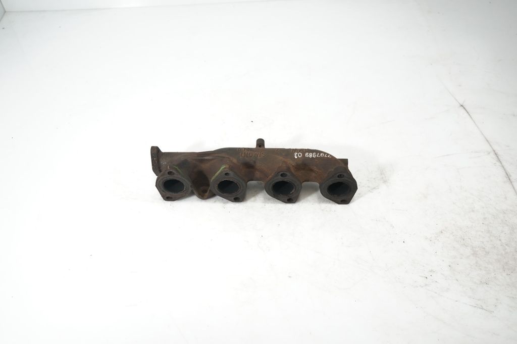 Exhaust manifold (5)