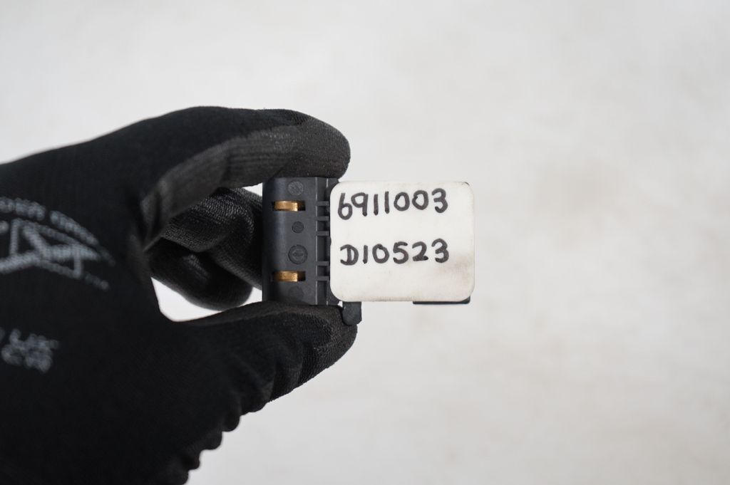 Airbag deployment crash/impact sensor (7)