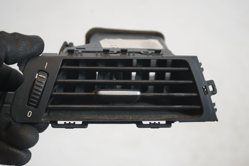 Dashboard side air vent grill/cover trim (7)