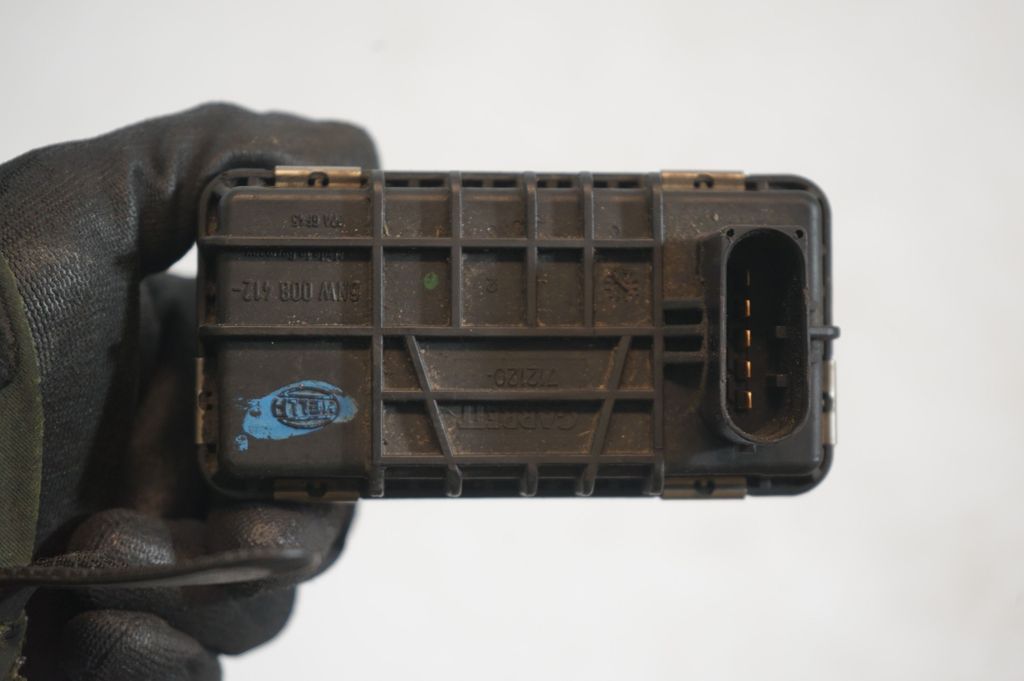 Turbine electric control actuator (7)