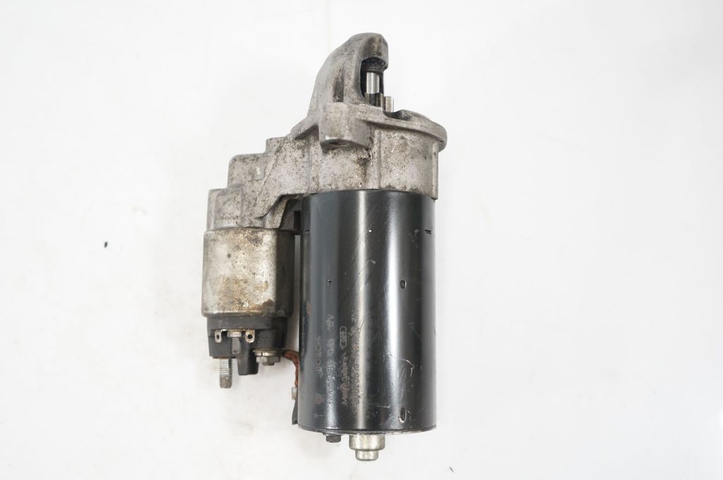 Starter motor (8)
