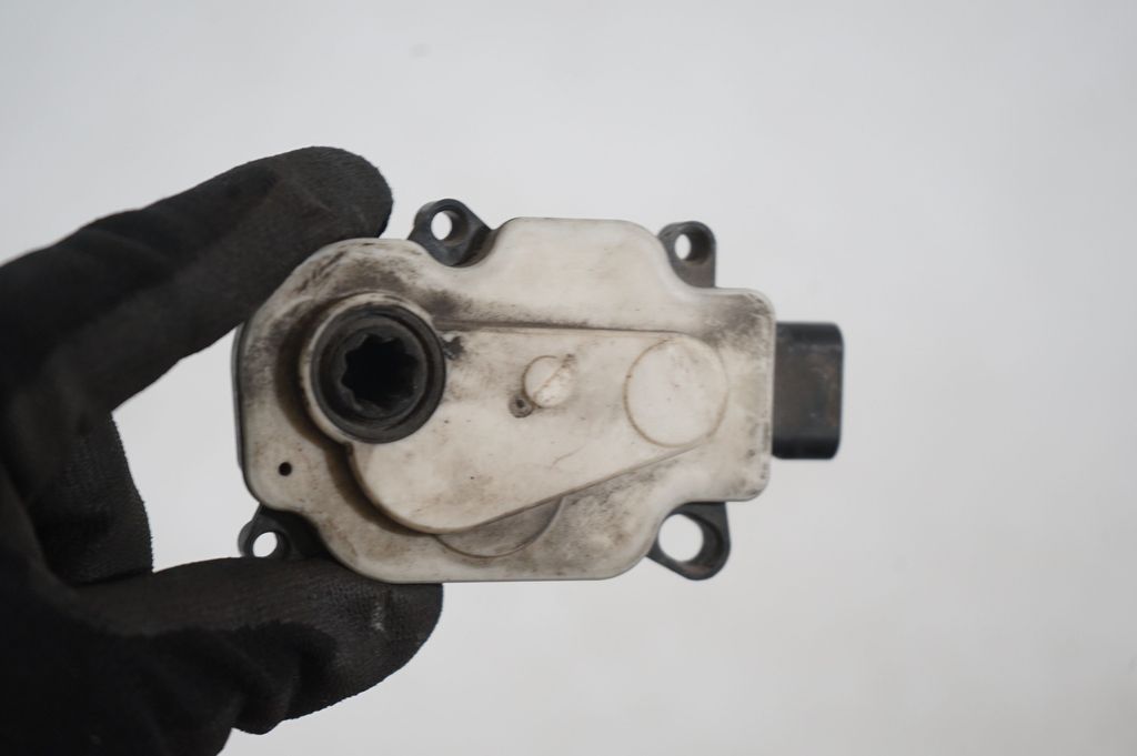 Air flap motor/actuator (6)