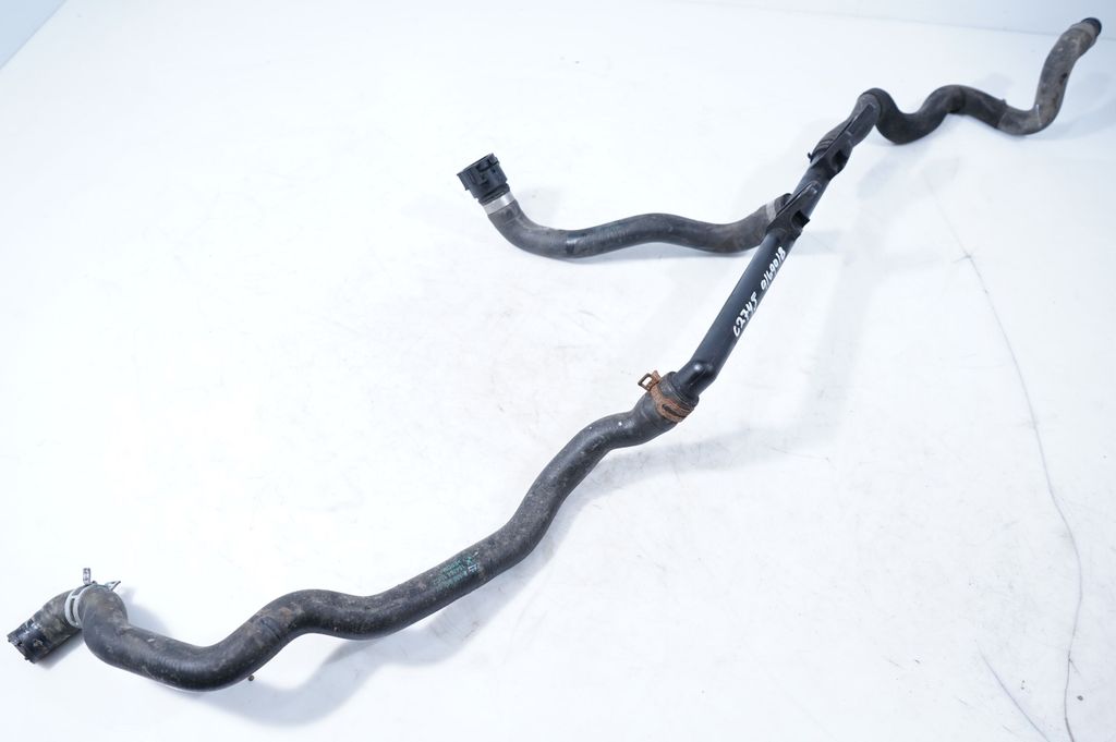 Engine coolant pipe/hose (2)