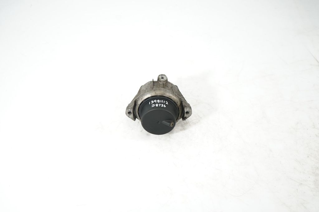 Engine mount bracket (3)