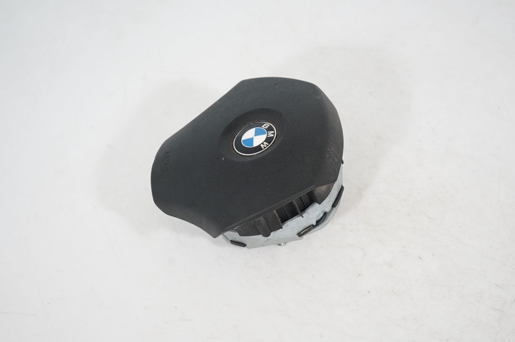 Steering wheel airbag (2)