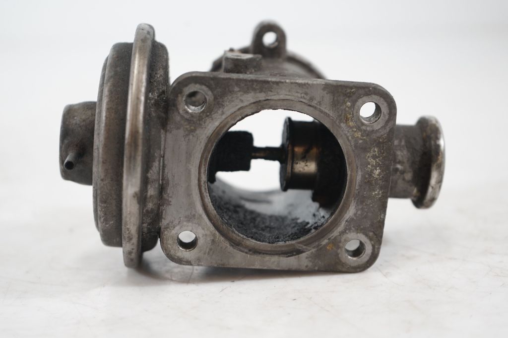 EGR valve (9)