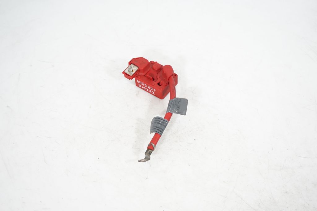 Positive cable (battery) (2)