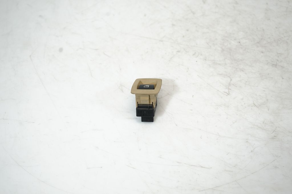 Electric window control switch (3)