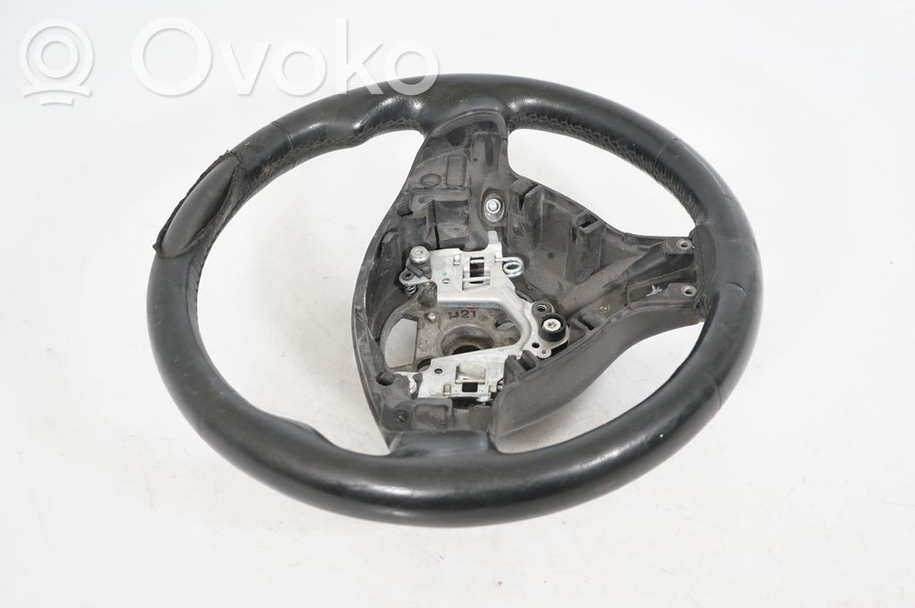 Steering wheel (4)