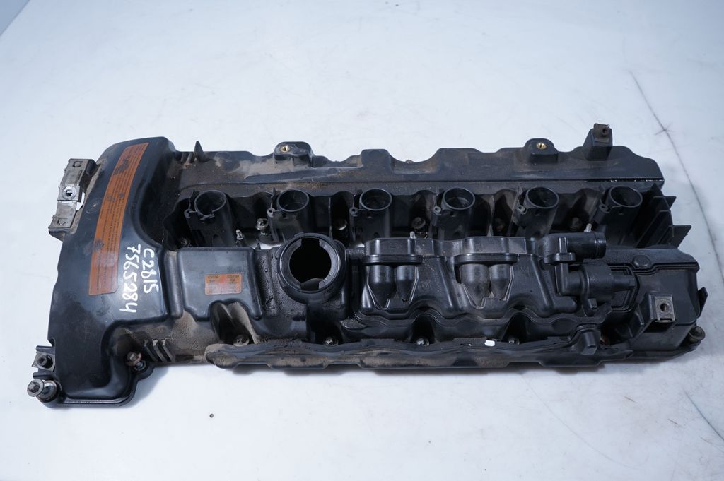 Rocker cam cover (8)