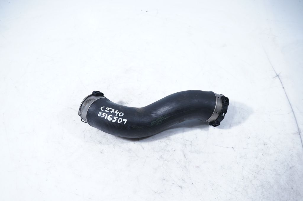 Intercooler hose/pipe
