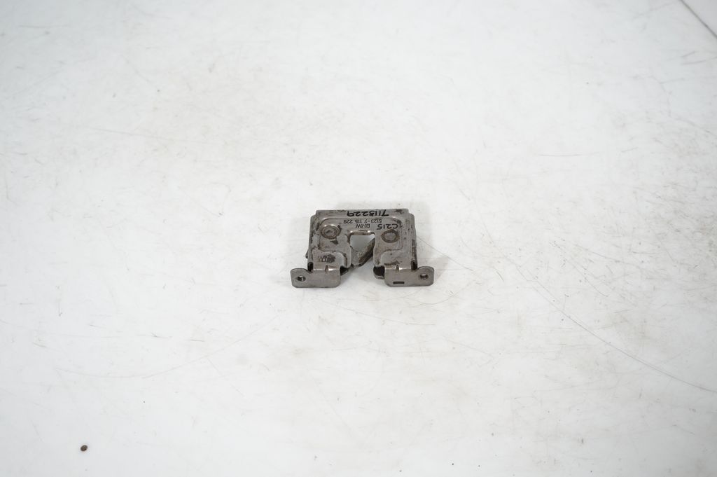 Engine bonnet/hood lock/catch (3)