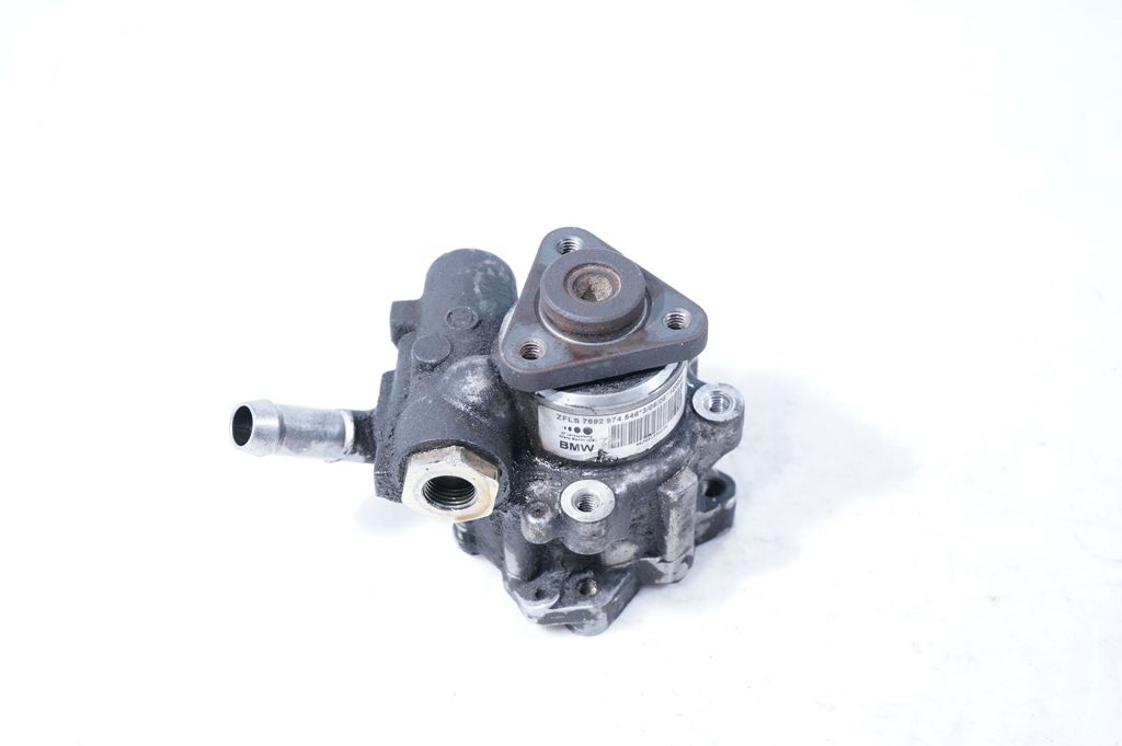 Power steering pump