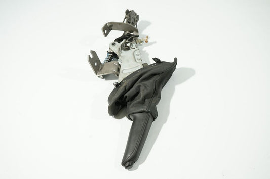 Handbrake/parking brake lever assembly