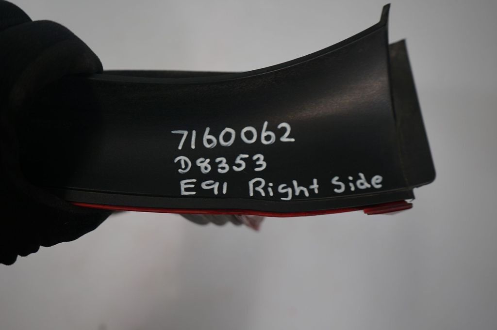 Rear/tail lights (10)