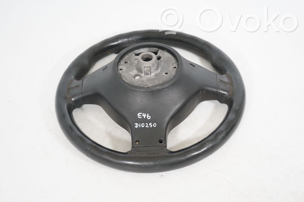 Steering wheel (5)