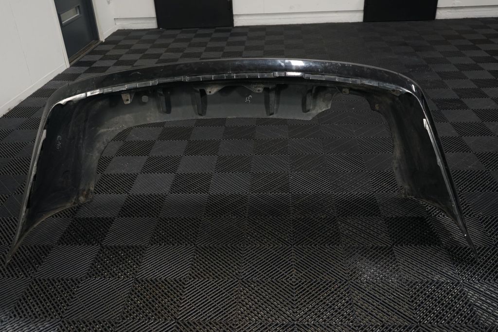 Rear bumper (3)