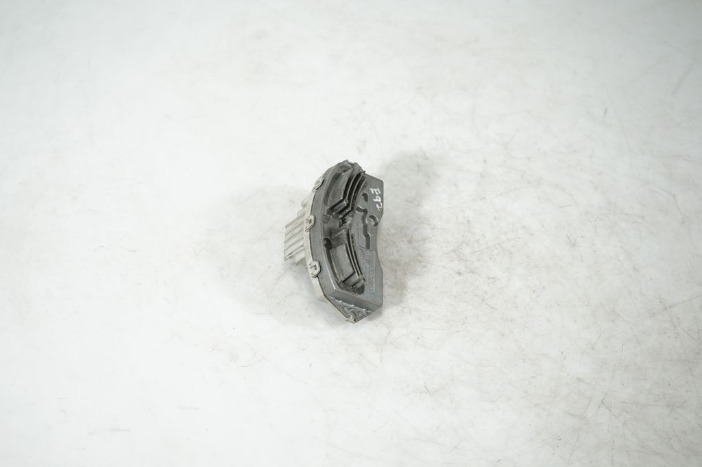 Heater blower motor/fan resistor (4)