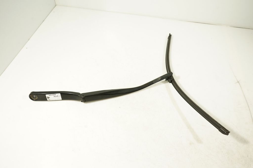 Windshield/front glass wiper blade (3)