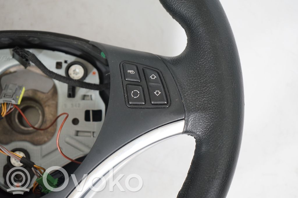 Steering wheel (6)