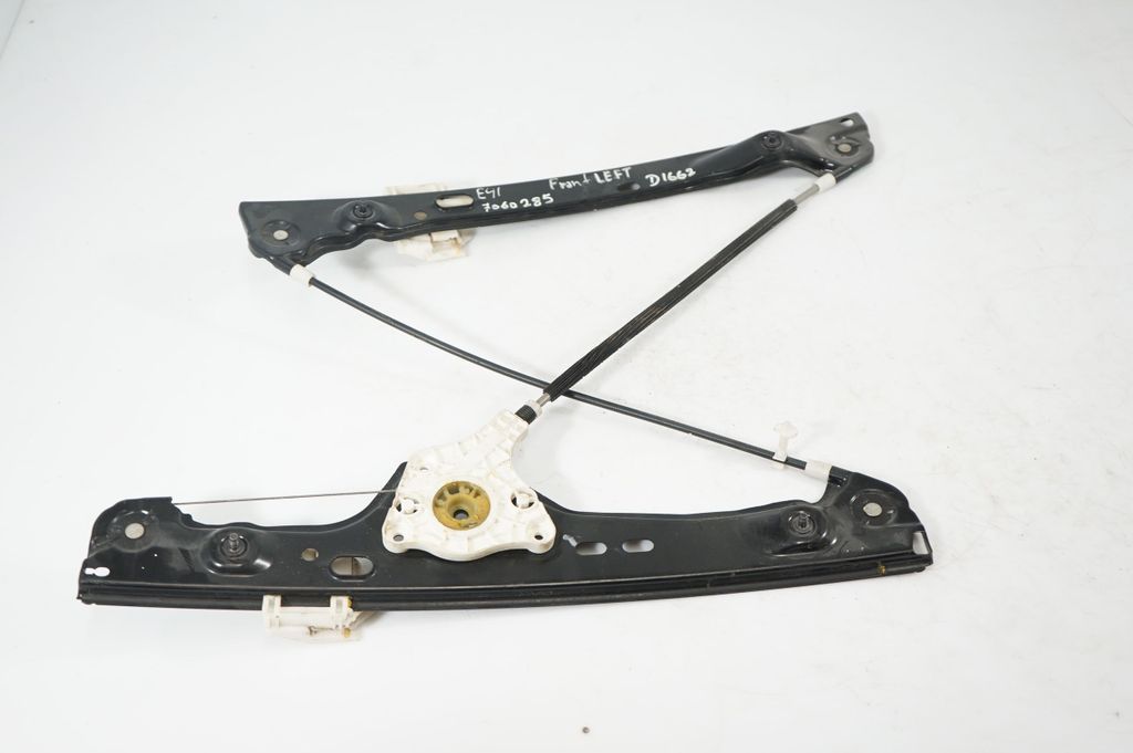 Front door window regulator with motor