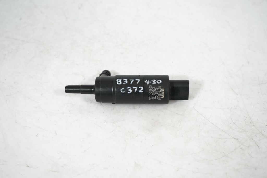 Headlight washer pump