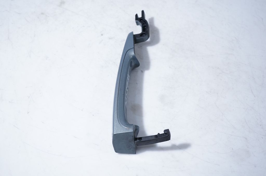 Front door exterior handle (2)