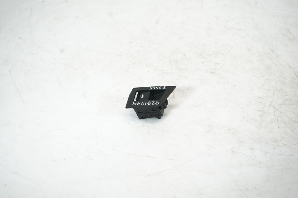 Electric window control switch (2)