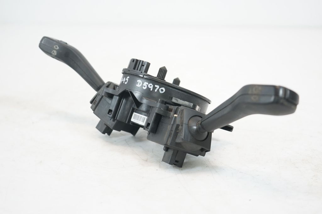 Wiper turn signal indicator stalk/switch (6)