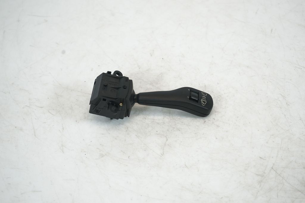 Wiper control stalk (3)