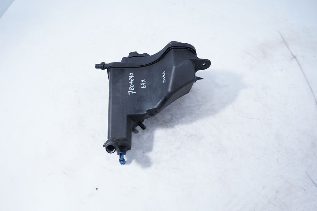 Coolant expansion tank/reservoir (5)