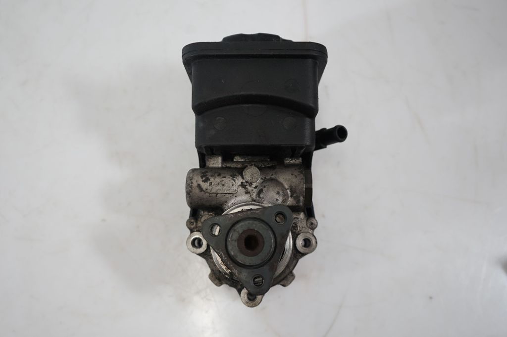 Power steering pump (9)