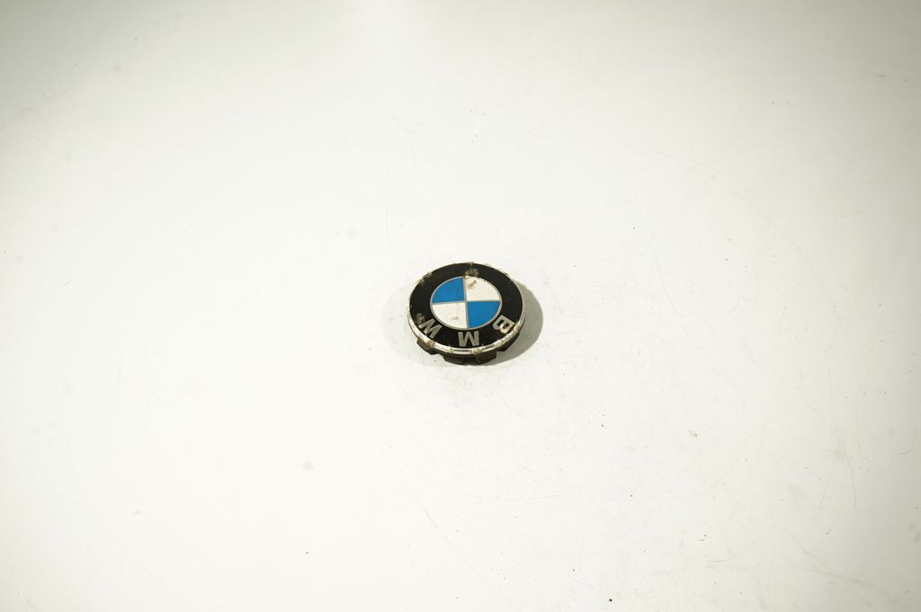 Original wheel cap (3)