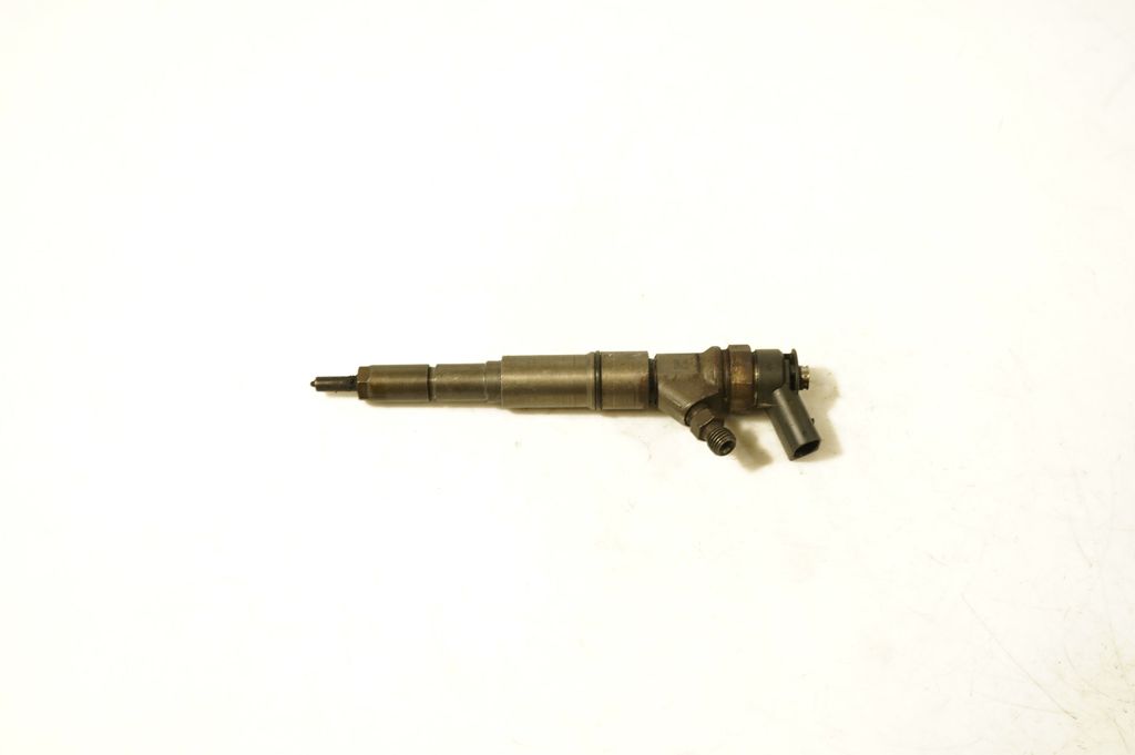 Fuel injector (4)