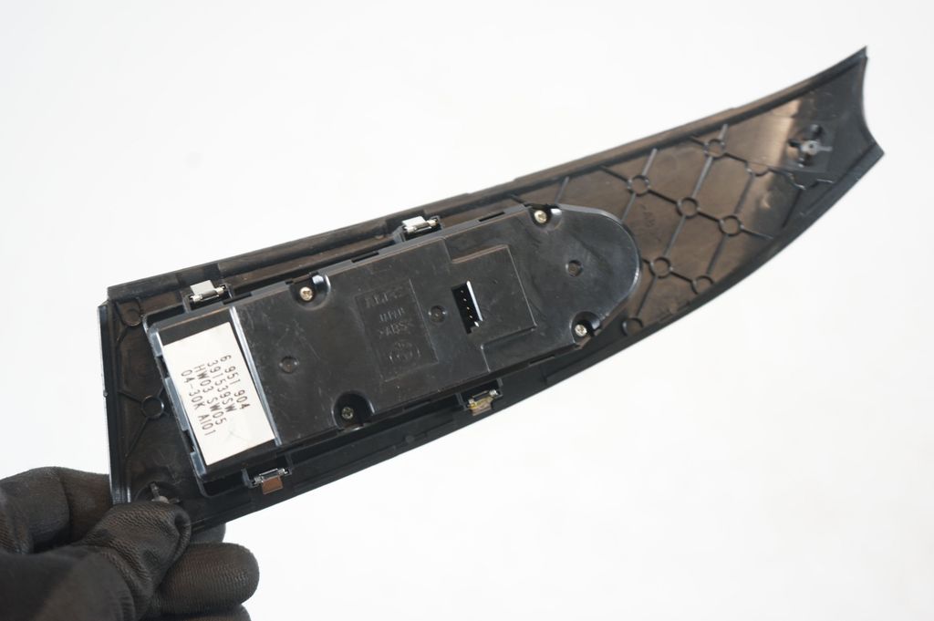 Electric window control switch (13)